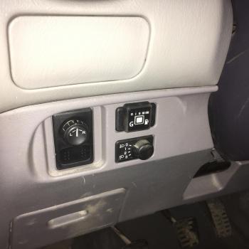 Переключатель с индикацией режима работы. Переключатель с индикацией режима работы.