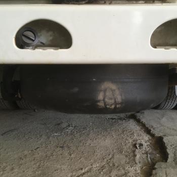 Тороидальный баллон объемом 94 литра и заправочное устройство 