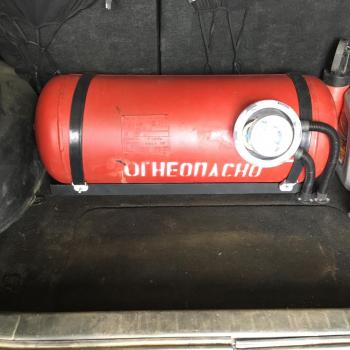 Цилиндрический баллон объемом 60 литров Цилиндрический баллон объемом 60 литров