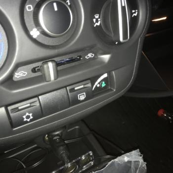 Переключатель с индикацией режима работы. Переключатель с индикацией режима работы.