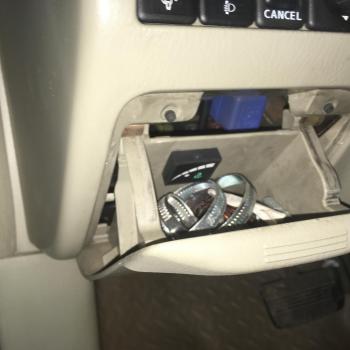 Переключатель с индикацией режима работы.